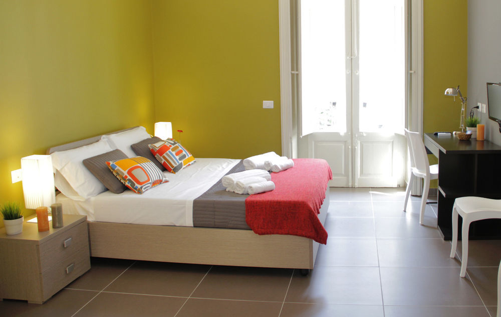 Bed and breakfast Ottomood Ala Ovest Catania Centro Extérieur photo