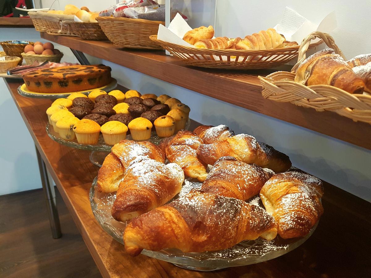 Bed and breakfast Ottomood Ala Ovest Catania Centro Extérieur photo